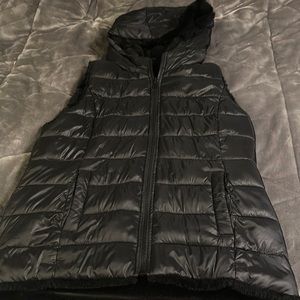 New York and company reversible vest